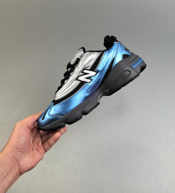 1000 Metallic Blue