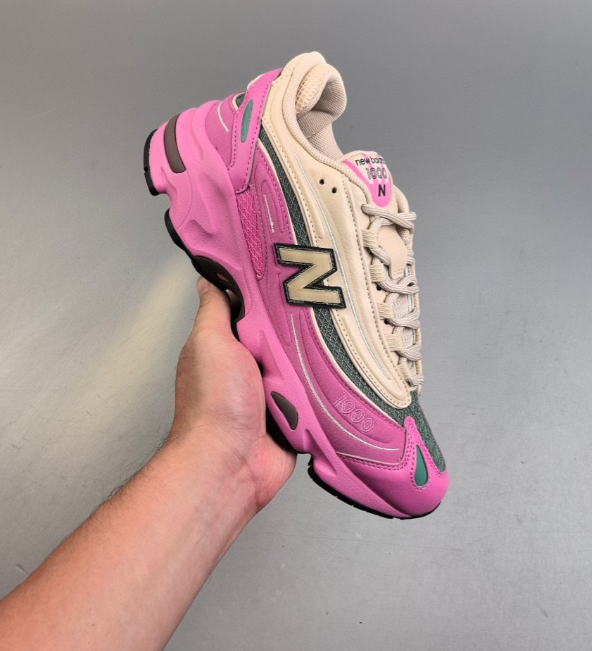 1000 Pink