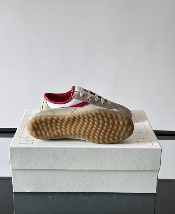 Alexander Mcqueen Boxe Beige/Red Drip Sneakers