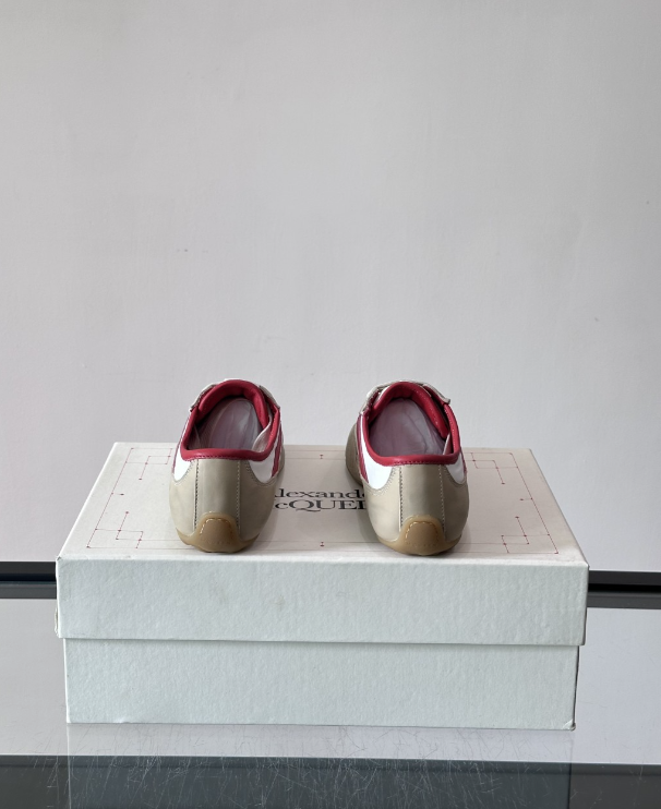 Alexander Mcqueen Boxe Beige/Red Drip Sneakers