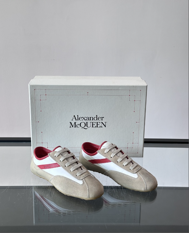 Alexander Mcqueen Boxe Beige/Red Drip Sneakers
