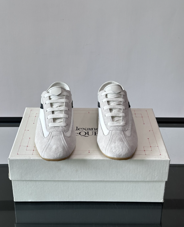 Alexander Mcqueen Boxe White Drip Sneakers