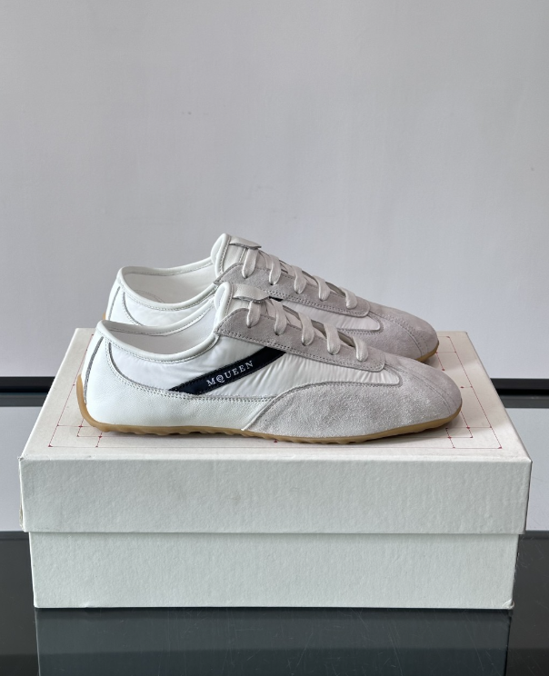 Alexander Mcqueen Boxe White Drip Sneakers