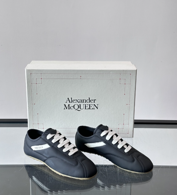 Alexander Mcqueen Black Drip Sneakers