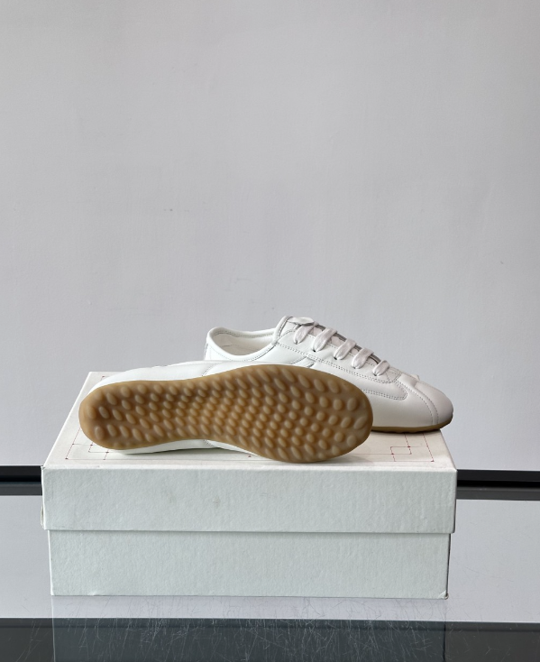 Alexander Mcqueen White Drip Sneakers