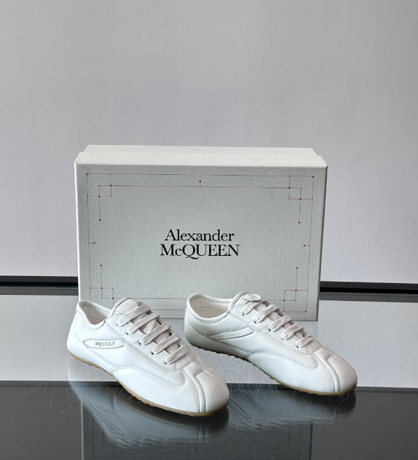 Alexander Mcqueen White Drip Sneakers