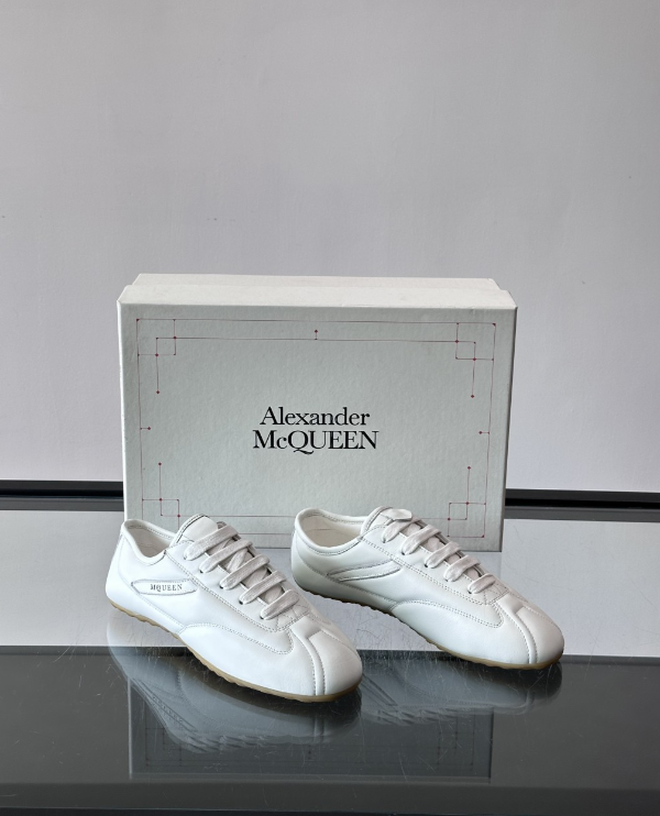 Alexander Mcqueen White Drip Sneakers