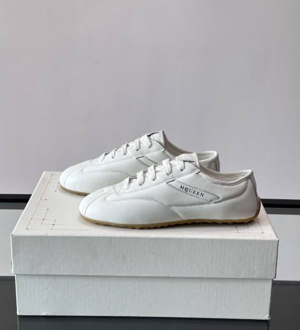 Alexander Mcqueen White Drip Sneakers