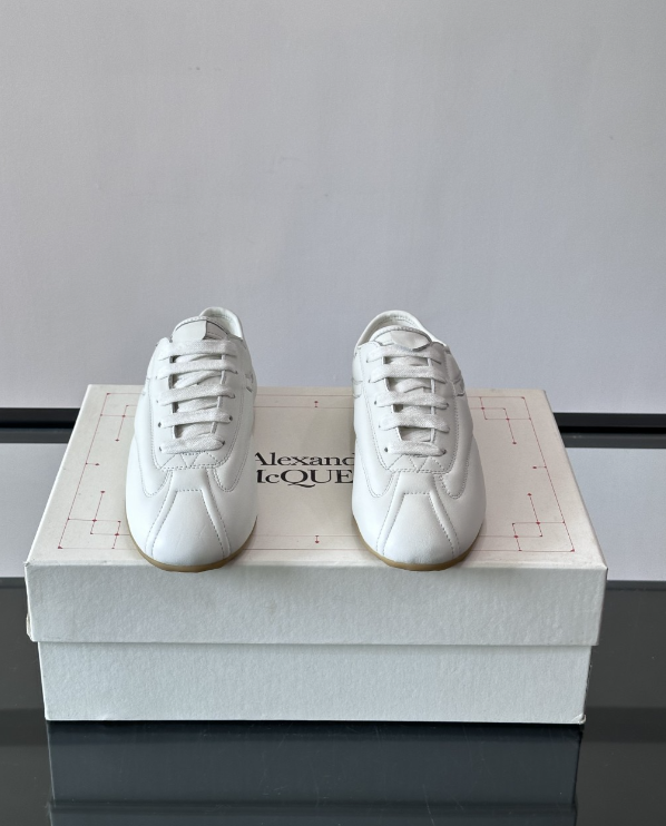 Alexander Mcqueen White Drip Sneakers