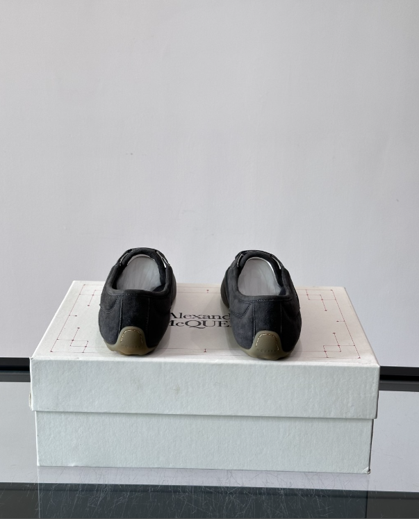 Alexander Mcqueen Black Drip Sneakers