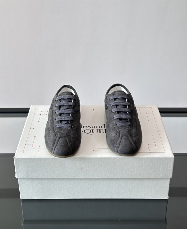 Alexander Mcqueen Black Drip Sneakers