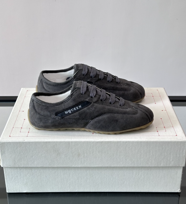 Alexander Mcqueen Black Drip Sneakers