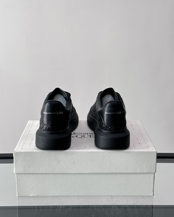 Alexander McQueen Oversized Black Drip Sneakers