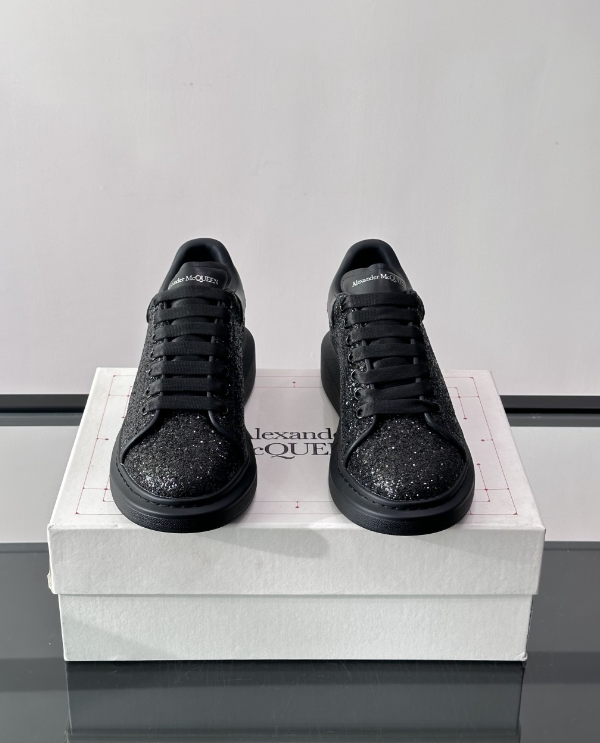 Alexander McQueen Oversized Black Drip Sneakers