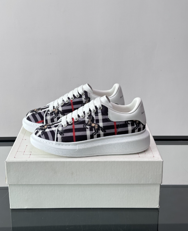 Alexander McQueen Oversized White Multicolor Drip Sneakers