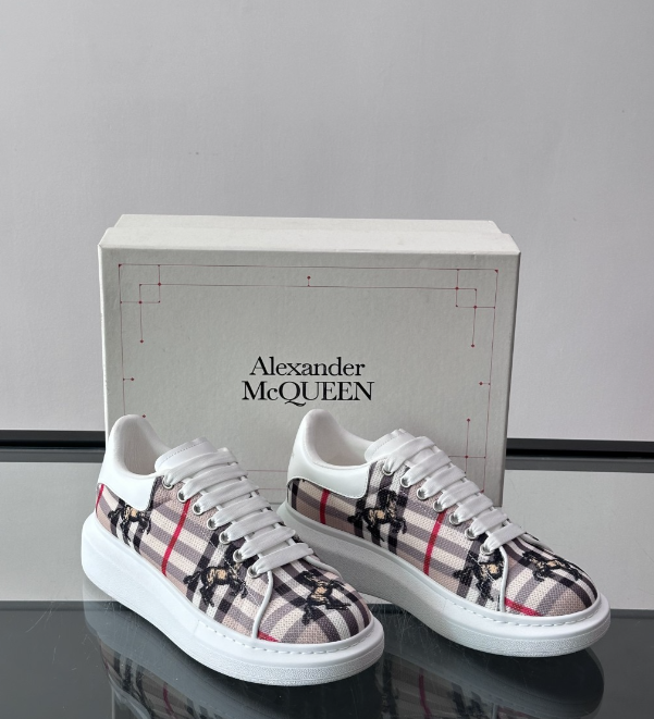 Alexander McQueen Oversized White Multicolor Drip Sneakers