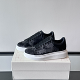 Alexander McQueen Oversized Black/White Drip Sneakers