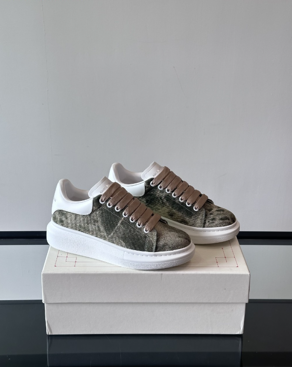 Alexander McQueen Oversized Green Drip Sneakers