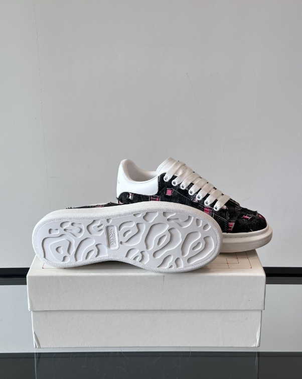 Alexander McQueen Oversized Drip Sneakers