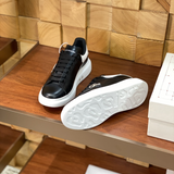 Alexander McQueen Oversized Black/White Drip Sneakers
