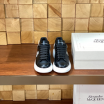 Alexander McQueen Oversized Black/White Drip Sneakers