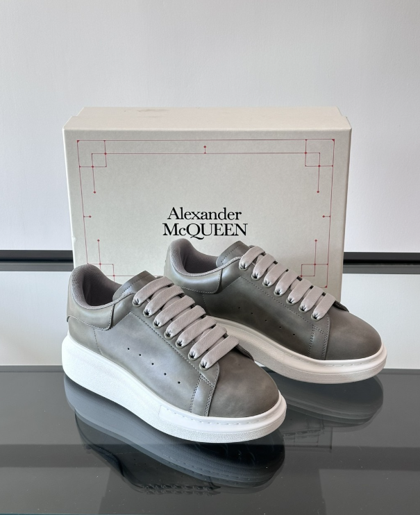 Alexander McQueen Oversized White Grey Drip Sneakers