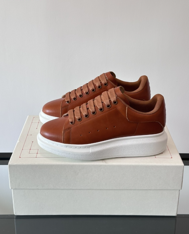 Alexander McQueen Oversized White/Orange Drip Sneakers