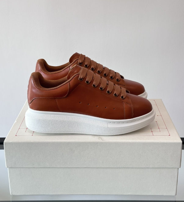 Alexander McQueen Oversized White/Orange Drip Sneakers
