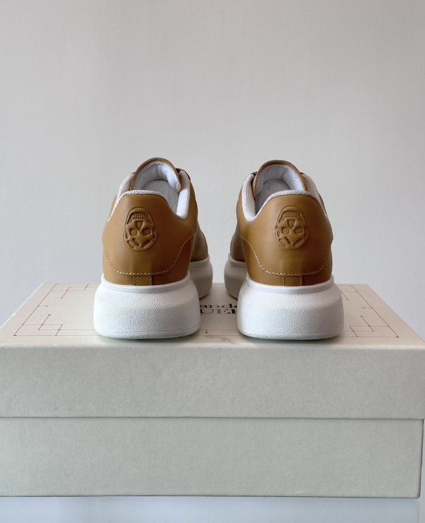 Alexander McQueen Oversized White/Beige Drip Sneakers