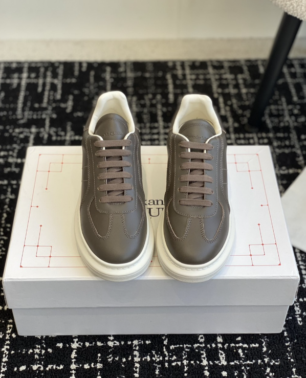 Alexander McQueen Oversized Brow Drip Sneakers