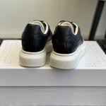 Alexander McQueen Oversized White/Black Drip Sneakers