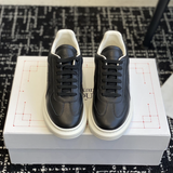 Alexander McQueen Oversized White/Black Drip Sneakers