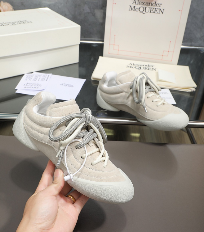 Alexander McQueen Flexion Grey Drip Sneakers