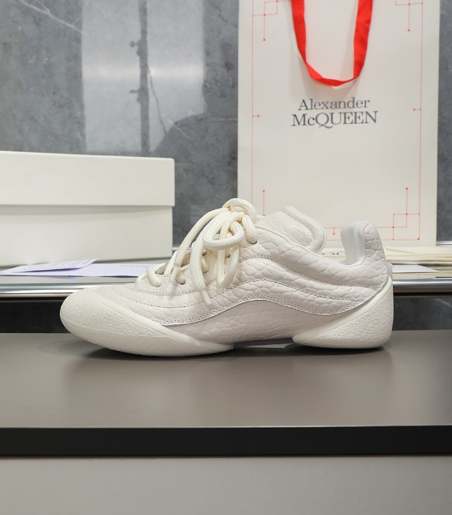 Alexander McQueen Flexion White Drip Sneakers
