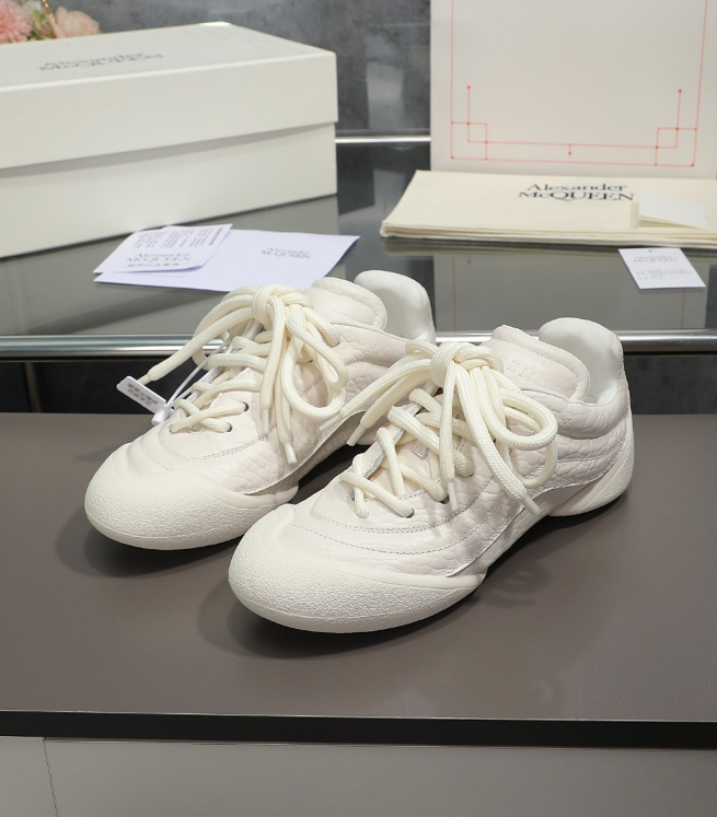 Alexander McQueen Flexion White Drip Sneakers