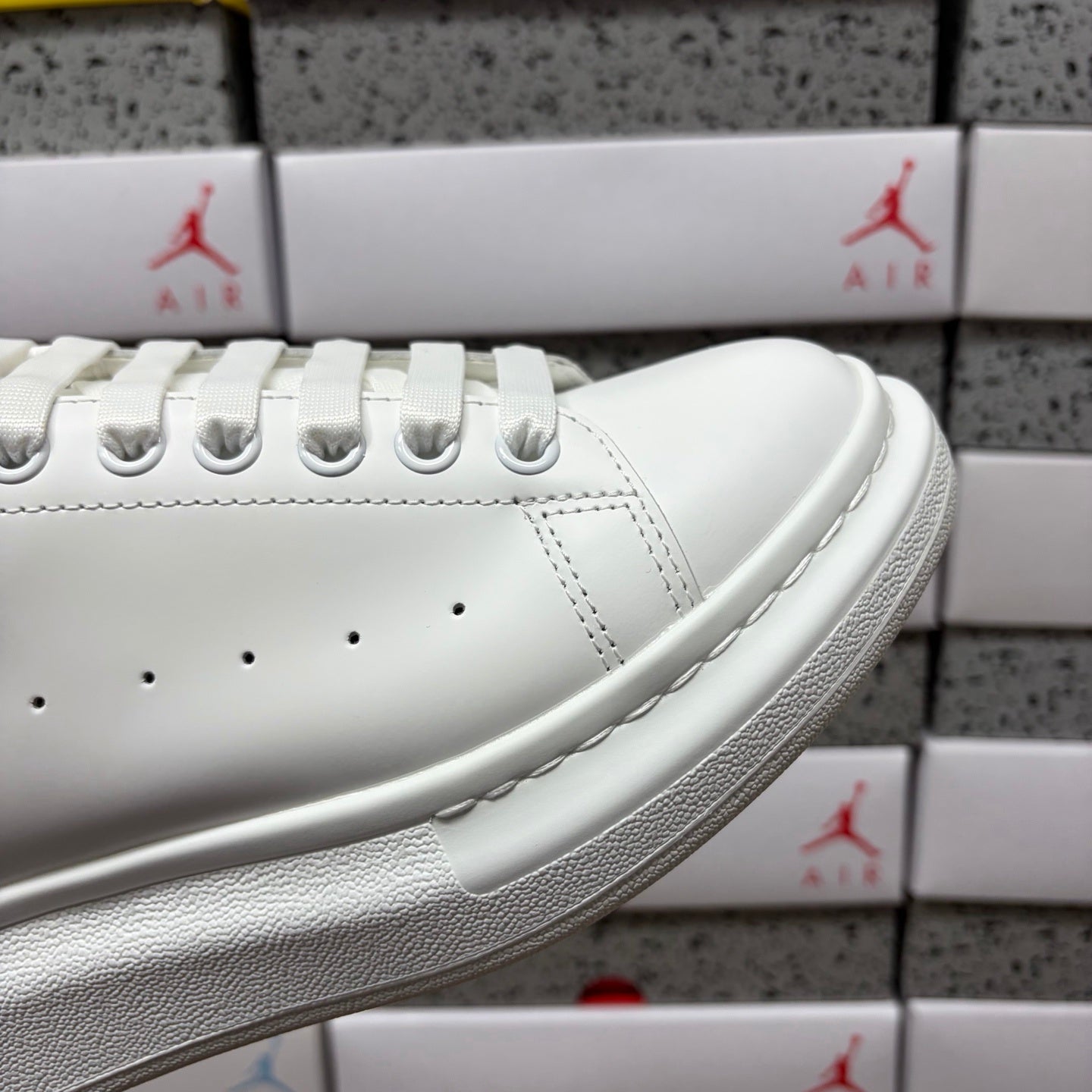 Alexander McQueen Turtle White Drip Sneakers