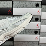 Vomero 5 Wast Grey