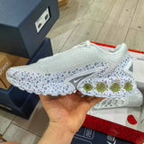 DN White