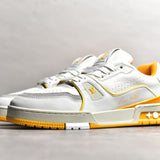Trainer White and Orange