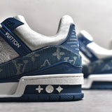 Trainer White and Blue