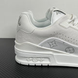 Trainer White