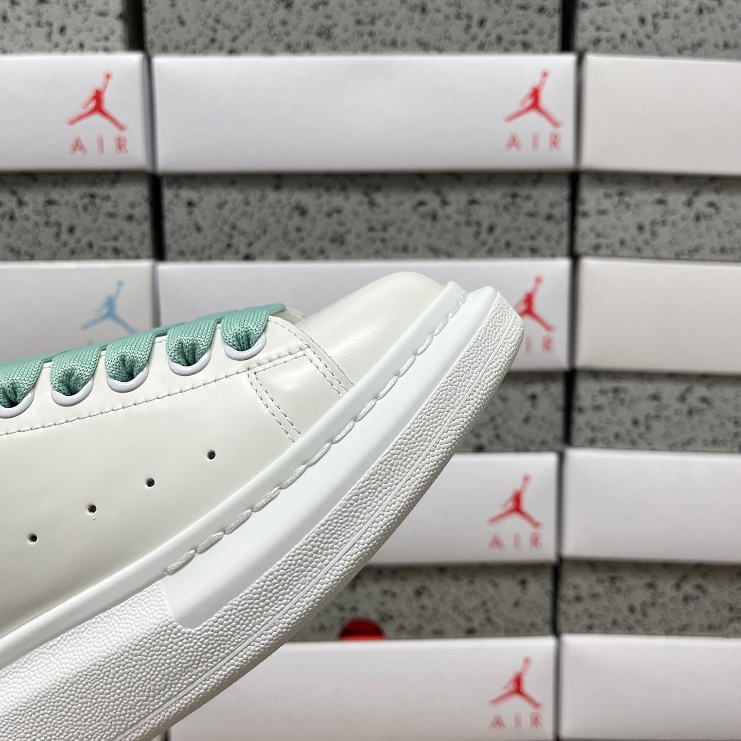 Alexander McQueen Shadow Green Drip Sneakers