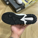 550 Branco e Preto