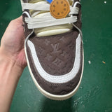 Trainer Brown