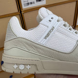 Trainer Beige and White