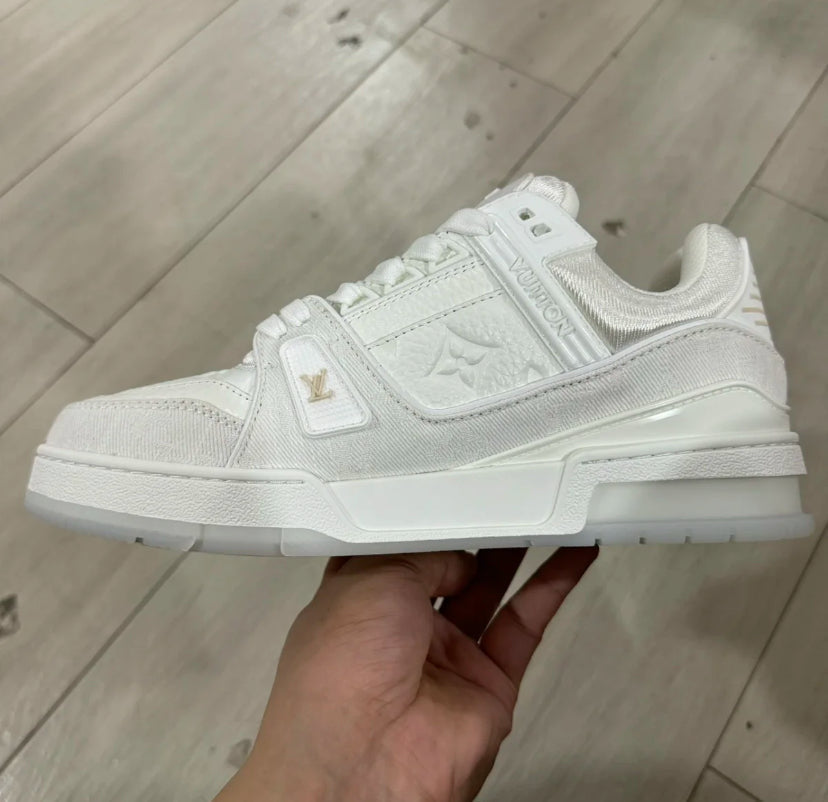 Trainer White