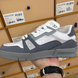 Trainer White and Grey