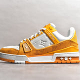 Trainer White and Orange
