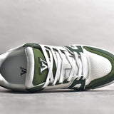 Trainer White and Olive