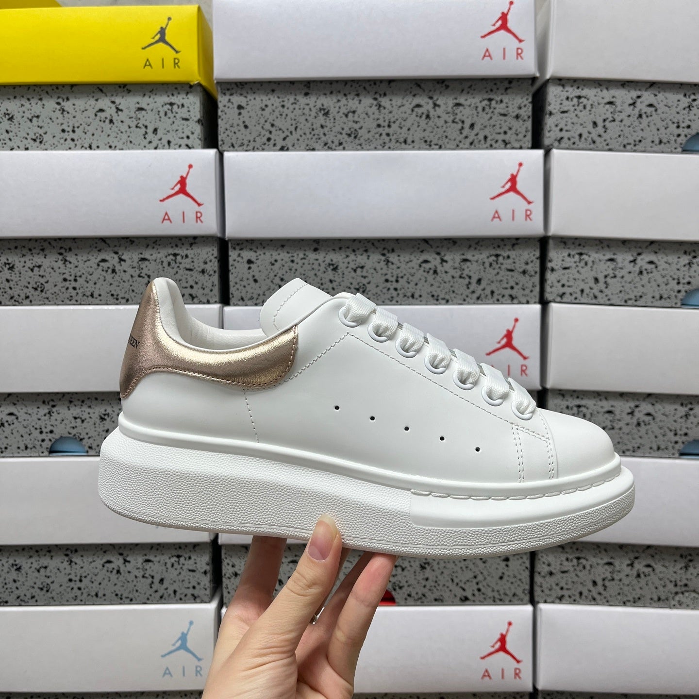 Alexander McQueen Low Gold White Drip Sneakers